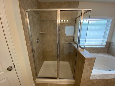 7651 Aiiden Ridge Ln, Houston, TX 77016 - photo 5