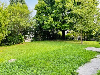 303-305 W 4th St, Frankfort, KY 40601 - photo 5