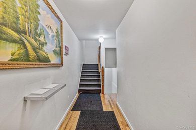 70-50 153rd St, Flushing, NY 11367 - photo 3