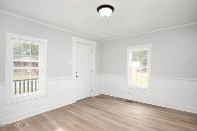 305 N Orion-9
