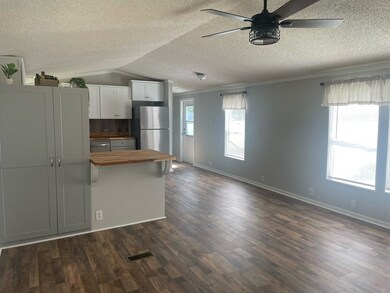 1015 Beechwood Dr, Jesup, GA 31545 - photo 6