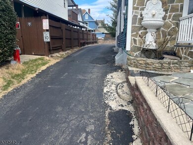 121 W Clinton St, Dover, NJ 07801 - photo 4