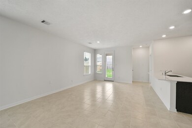 558 Broken Boulder St, Magnolia, TX 77354 - photo 5