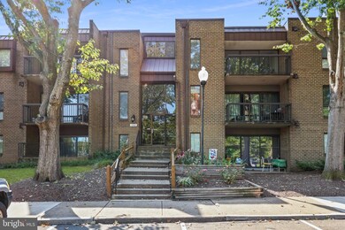 7583 Margate Ct unit 1, Manassas, VA 20109 - photo 2