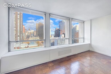 Kips Bay Towers unit 19D, New York, NY 10016 - photo 2