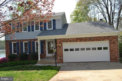 15446 Beachview Dr, Dumfries, VA 22025 - photo 2