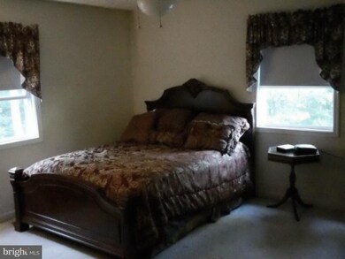 36846 Elizabeth Ct, Mechanicsville, MD 20659 - photo 3