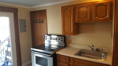15 Highland St unit A, Rochester, NH 03868 - photo 4