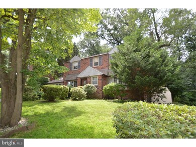 520 Circle Dr, Havertown, PA 19083 - photo 2