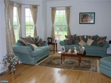 4 Orchardside Dr, Cranbury, NJ 08512 - photo 3