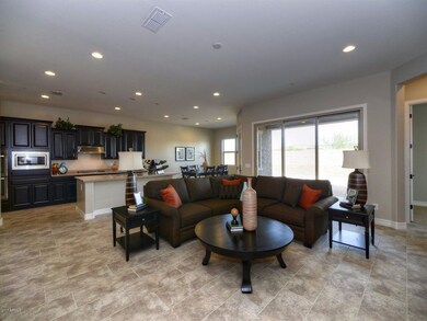 006_Living Room