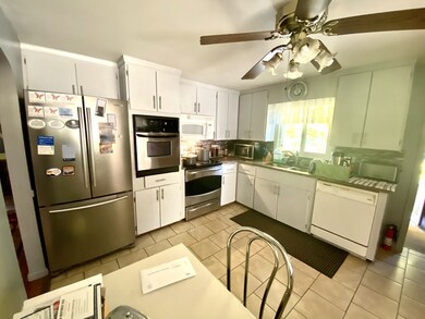 127 Longmeadow Ave, Worcester, MA 01605 - photo 4