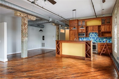 401 E 4th St unit 302, Winston Salem, NC 27101 - photo 7