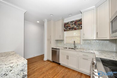 4770 Whitesburg Dr SE unit 303, Huntsville, AL 35802 - photo 5