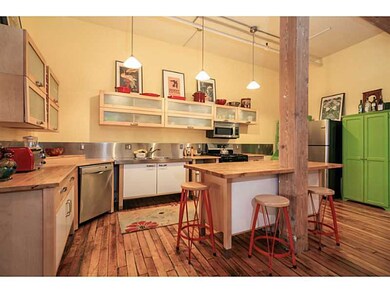 404 Roosevelt Ave unit 304, Central Falls, RI 02863 - photo 3