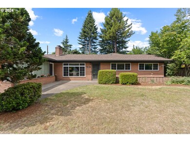 12055 SW Lynnridge Ave, Portland, OR 97225 - photo 2