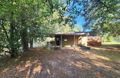 1618 Beverly Ave, Albany, GA 31705 - photo 5