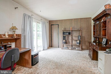 1103 Laurel Rd, Beverly, NJ 08010 - photo 5