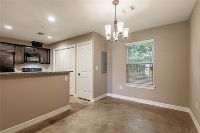 2002 20th St unit 201, Huntsville, TX 77340 - photo 6