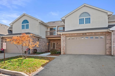 9227 S 51st St unit 204, Franklin, WI 53132 - photo 3