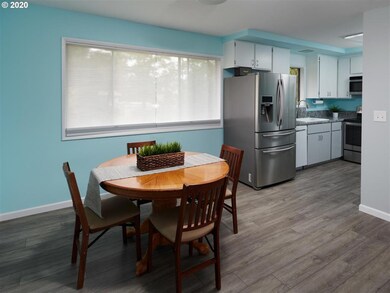 13775 SW Devonshire Dr, Beaverton, OR 97005 - photo 7