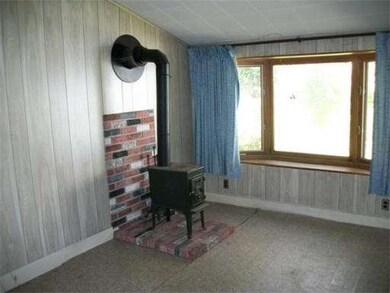 12 Wright St, South Weymouth, MA 02190 - photo 6