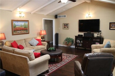 10612 Janway Dr, El Paso, TX 79935 - photo 2