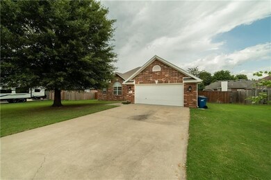 3202 NW Alberta, Bentonville, AR 72712 - photo 2