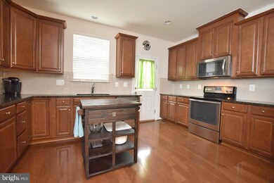 8387 Scotland Loop, Manassas, VA 20109 - photo 3