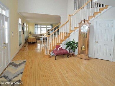 13001 Waters Discovery Ln, Germantown, MD 20876 - photo 2