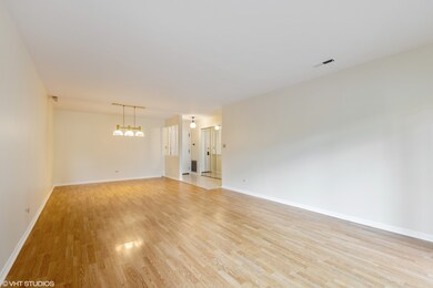 9240 Gross Point Rd unit 105D, Skokie, IL 60077 - photo 4