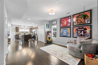 38063 Euclid Ave, Willoughby, OH 44094 - photo 4