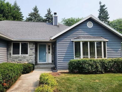 5308 Quail Ct, Sheboygan, WI 53083 - photo 3