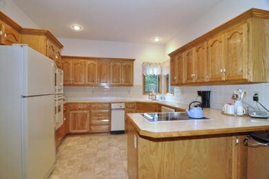 13406 W 67th St, Shawnee, KS 66216 - photo 3