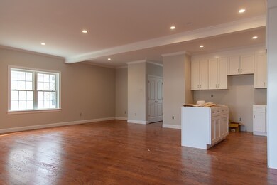 122 Union St unit 2, Franklin, MA 02038 - photo 5