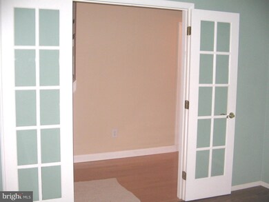 1702 Golden Ct, Crofton, MD 21114 - photo 3