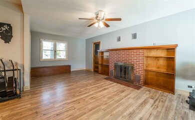 1101 Pekin St, Lincoln, IL 62656 - photo 6