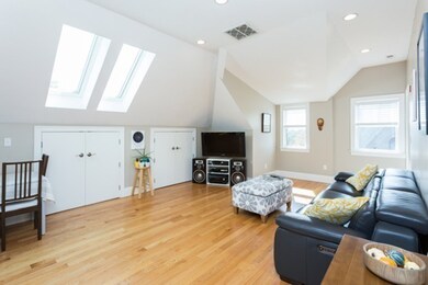 129 Highland Ave unit 5, Somerville, MA 02143 - photo 2
