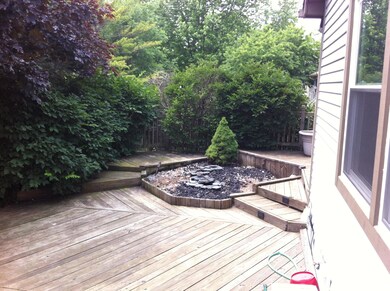 2405 Sandstrom Dr, Columbus, OH 43235 - photo 2