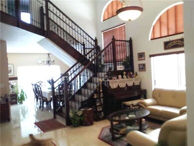 4650 NW 109th Ct, Doral, FL 33178 - photo 2