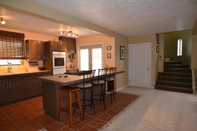 380 W Center St, Parowan, UT 84761 - photo 7