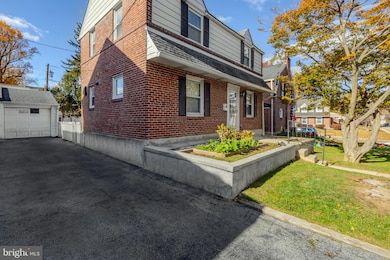 148 Meadowbrook Ave, Upper Darby, PA 19082 - photo 2