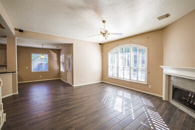 Breakfast nook off the kitchen in this picture…