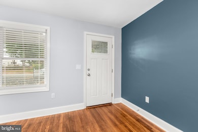 16 Enola Rd, Fredericksburg, VA 22405 - photo 6