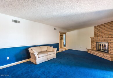 Family Room1