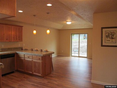 1952 SW 13th Ave, Albany, OR 97321 - photo 7