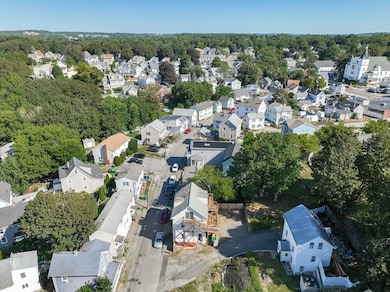 13 Center St, Woburn, MA 01801 - photo 4