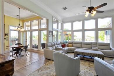 Wonderful and bright main living space