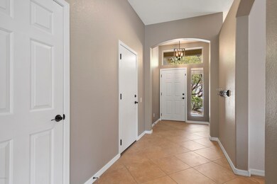 04-Interior Entry Way