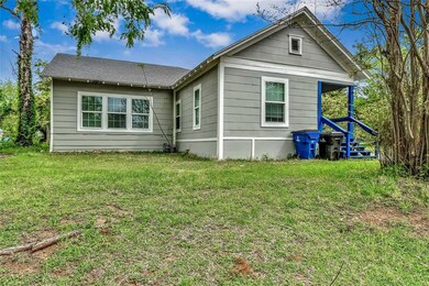 903 W Ford St, Denison, TX 75020 - photo 2